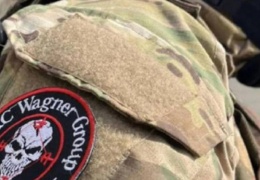 Rosgvradiya Kızıl Meydana konumlandı