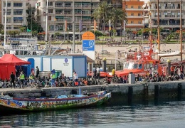 Kanarya Adaları yakınlarında 300 göçmen kayıp 