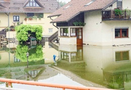 Slovenya AB’den yardım istedi