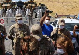 Irkçılık mağdurları ablukada