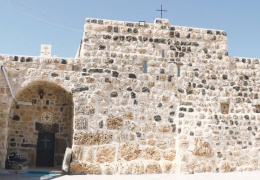 İkiz kardeşlerin manastırı