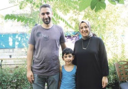 Ailece Kürtçe öğreniyorlar