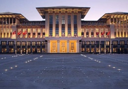 Saraydakiler porsiyon küçültsün!