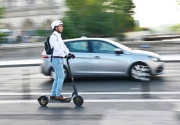 Paris’te e-scooter yasağı