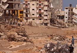 Ölüm dalga dalga geldi