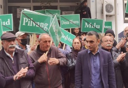 Kutsal alanlara çöp istasyonu!