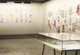 Karanlıkta Kahkaha: Hangimiz içeride, hangimiz dışarıda