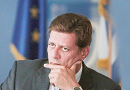 AB sert bir mesaj vermeli