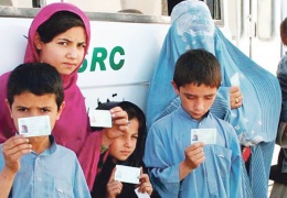 Pakistan, göçmen avında