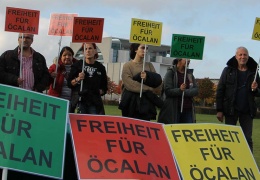 Berlin ve Dresden’de çadır eylemleri