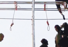 İran 3 Beluç’u idam etti