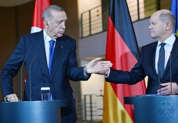 Almanya yanlışlıkla Erdoğan'la mı görüştü?