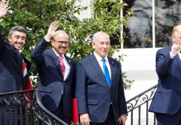 ‘Normalleşme’ imzaları atıldı