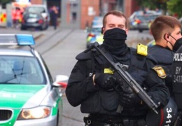 Yahudi karşıtlarına operasyon