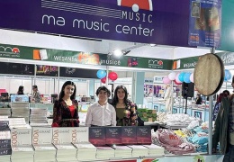 Kitaba ilgi var, satış yok