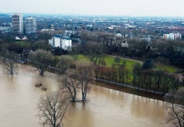 Almanya'da sel uyarısı