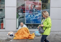 Yeniden kemer sıkma