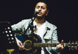 Kürtçe müzik mi? Kürt müziği mi?