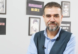 Apoletli gazetecilik prim yapıyor