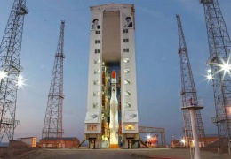 Üç İran uydusu yörüngede