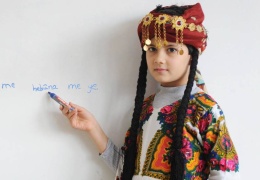 Kürtçe Kürt siyasetinin kırmızı çizgisidir