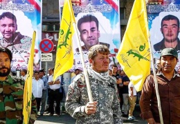 Suriye çöllerinde Afgan savaşçılar