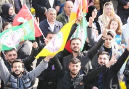 Belediye ne ki, iktidar lazım sana