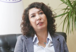 Kadınlar demokrasiyi örüyor