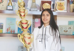 Rojava’nın ilk kadın hakemi
