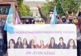 Almanya’da Kürtler alanlardaydı