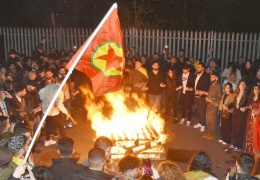İngiltere’de Newroz ateşi
