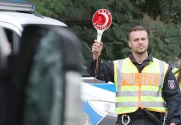 Almanya’da sınır kontrolü