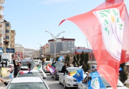 DEM’in politika senfonisi