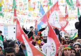 Yalancı “bahara” aldanmayalım, direniş özgürleştirir