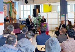 Kamplardaki Kürtlere sahip çıkılmalı