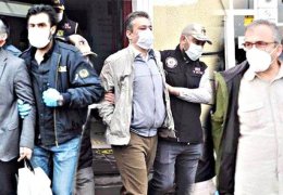 Faşist diktatörlüğün son çırpınışları