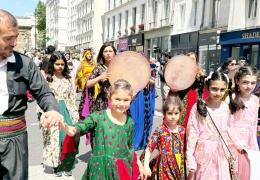 Paris’te Kurdistan rüzgarı