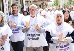 Kayyum politikası kumpastır