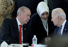 Kalpazanlar geçidi