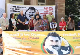 AK’ye Öcalan çağrısı