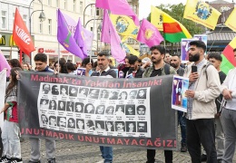 33 can Berlin’de anıldı