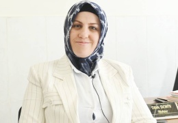 3 taksitle evlendirildi, şimdi çocukları kurtarıyor