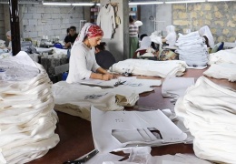 İki makineyle başladılar