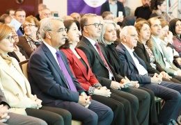 DEM’e yeni bir hikâye gerek