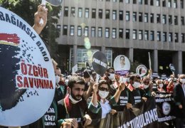 Hukuk örgütleri: Seçimler yapılmalı