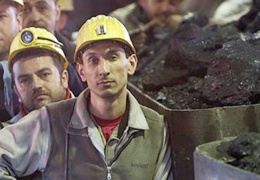 Her 100 işçiden 85'i sendikasız
