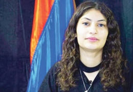 Soykırımı sahneye taşıyor