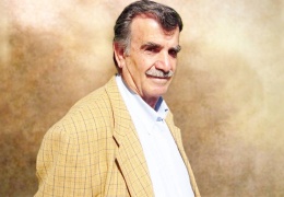 Baş eğmez bir yurtsever: Xalê Emin