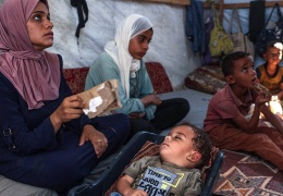 Savaşa 'çocuk felci' arası