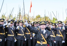 Halkın gündemine karşı provokasyon